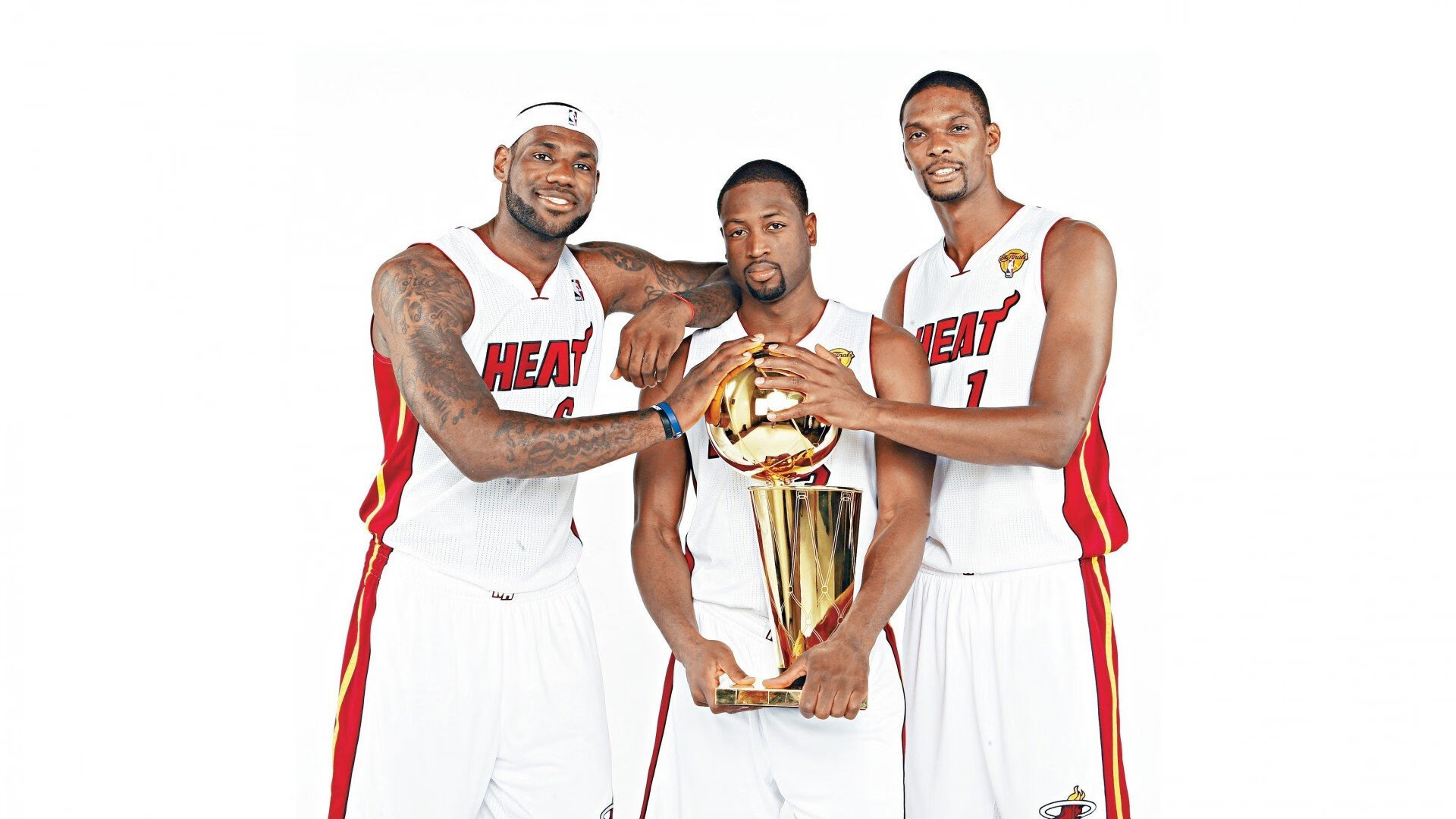 球队教练强调年轻球员培养并给出机会,球员 教练